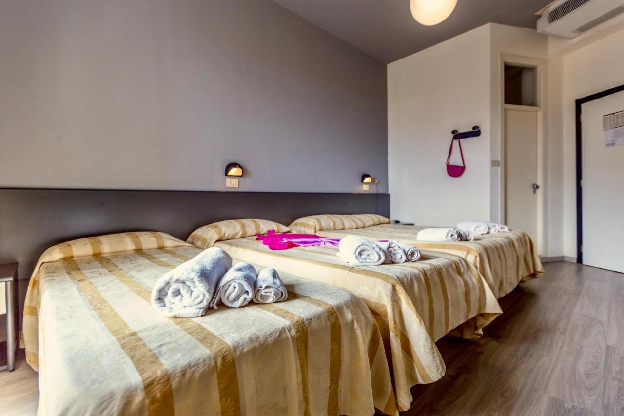 Hotel Airone Rimini Esterno foto