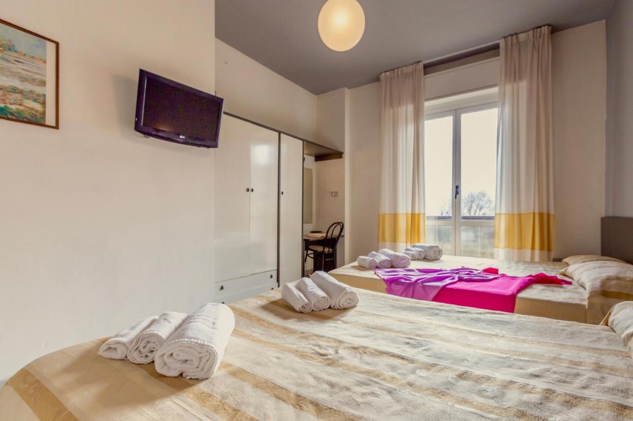 Hotel Airone Rimini Esterno foto