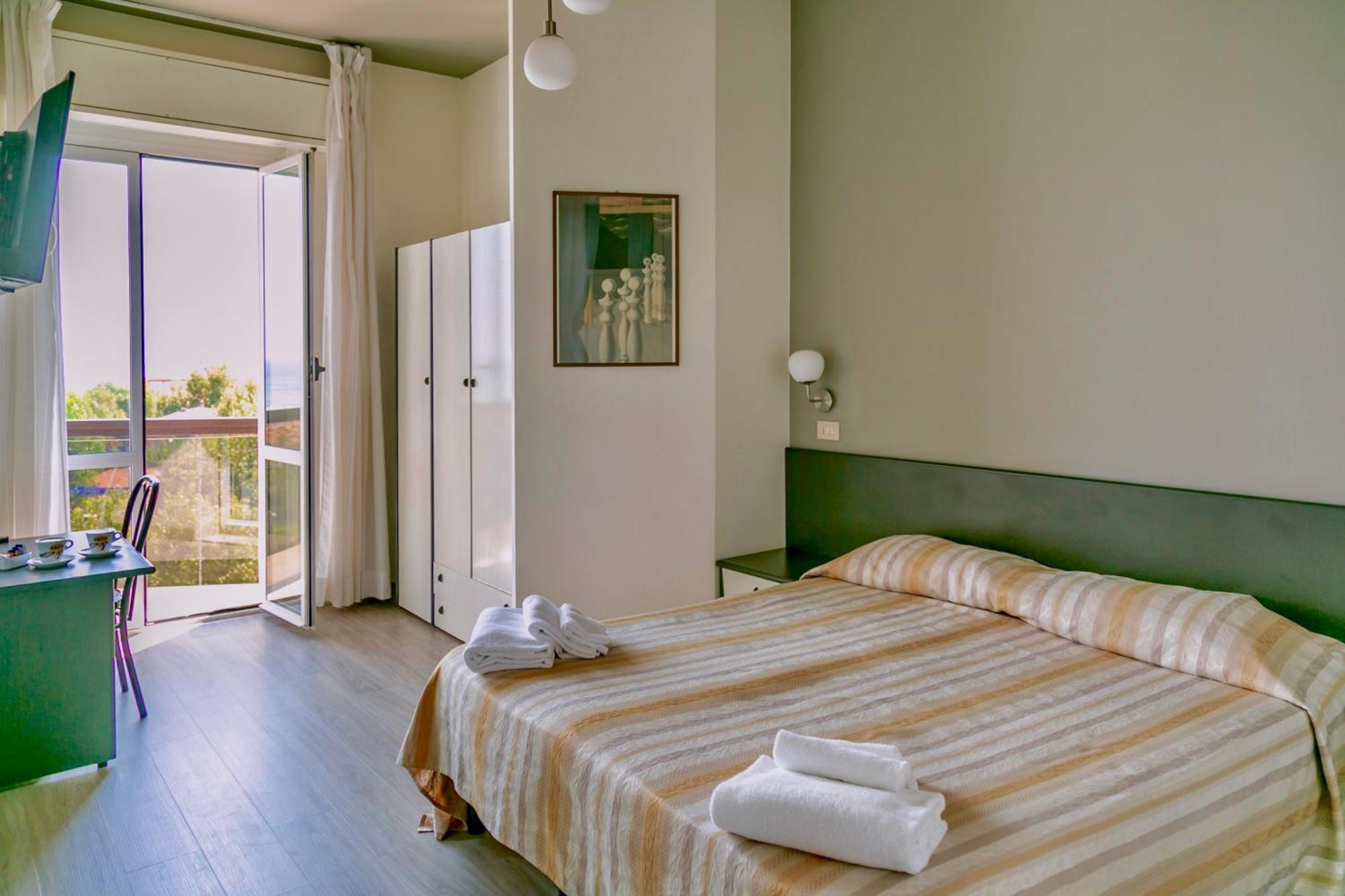 Hotel Airone Rimini Esterno foto