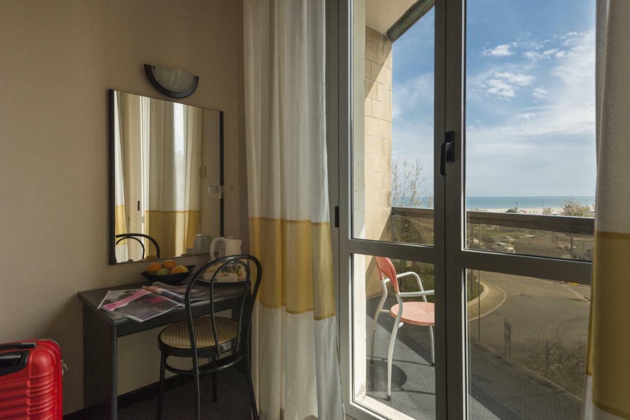 Hotel Airone Rimini Esterno foto